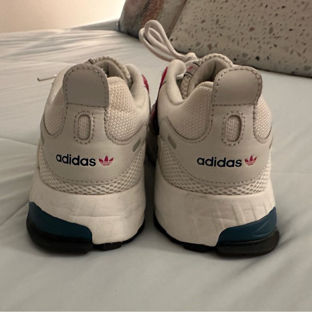 2019 Adidas Wmns Eqt Gazelle Sneakers - image 3